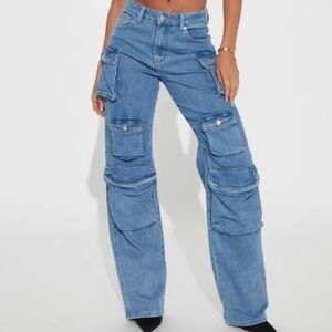 Fashion Nova 90s High Rise Just Enough Time Cargo Jeans, Women's 3
